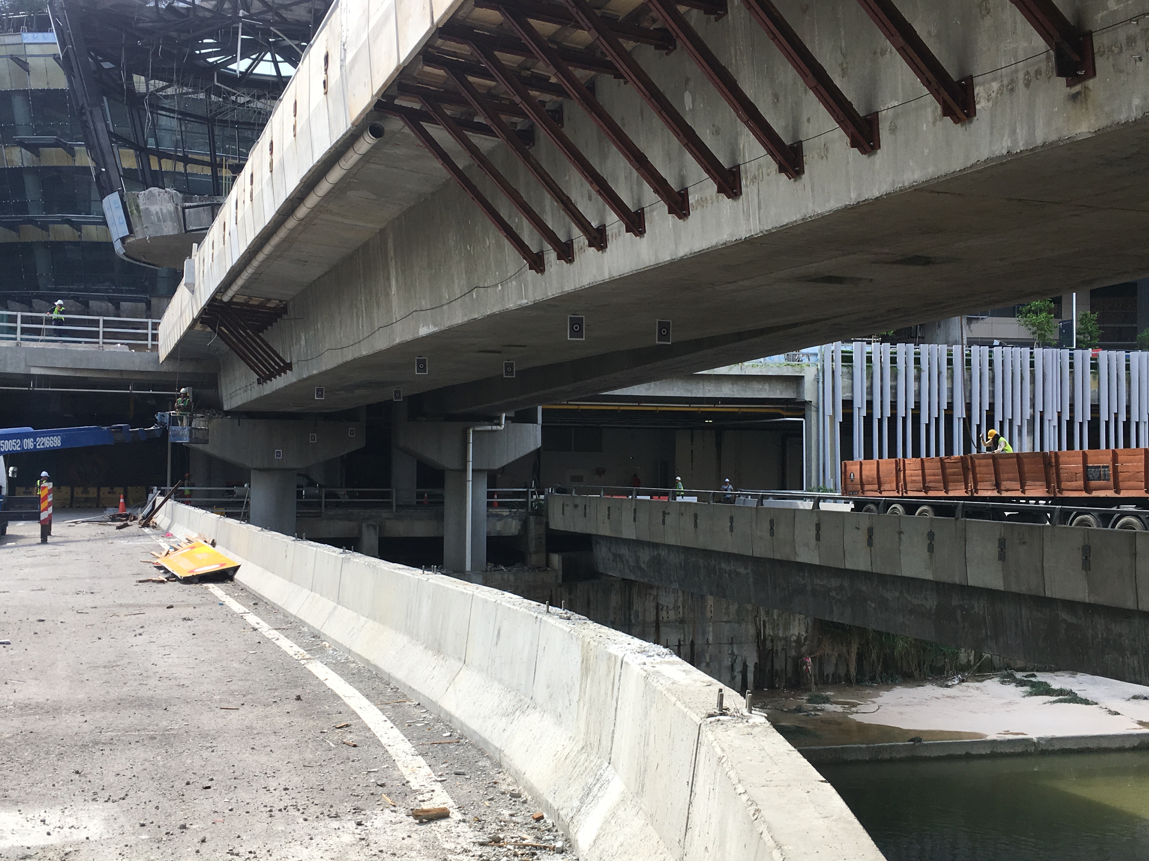 Bridge load testing eco city, Kuala Lumpur