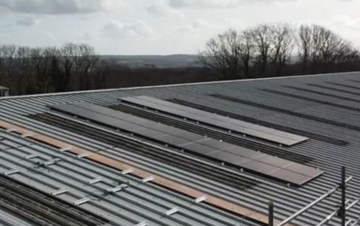 Emissions reduction icon